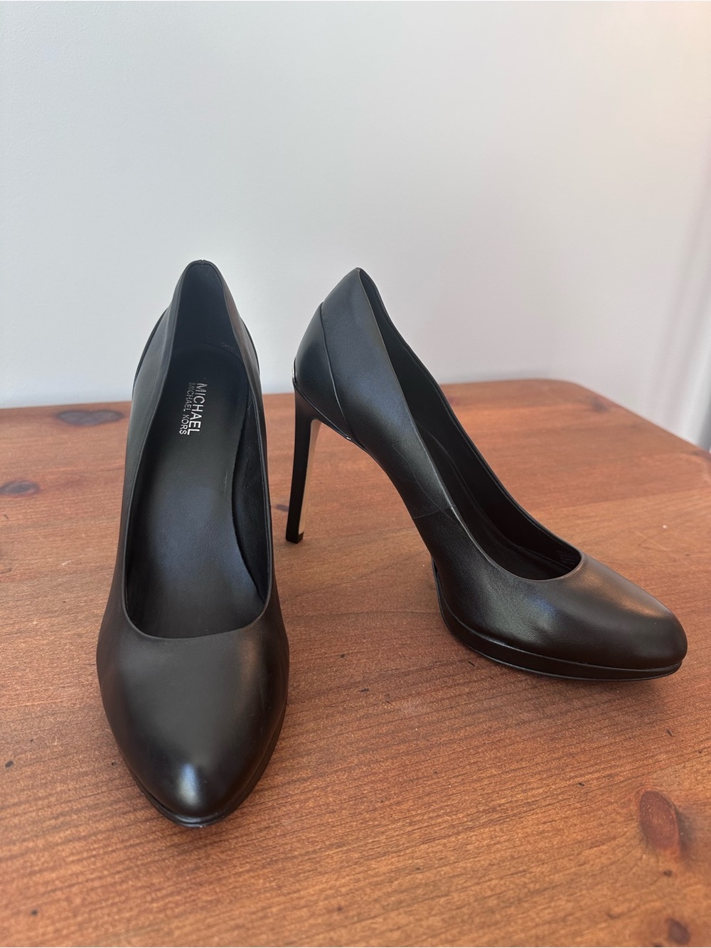 MICHAEL KORS Black Leather Stiletto Heels